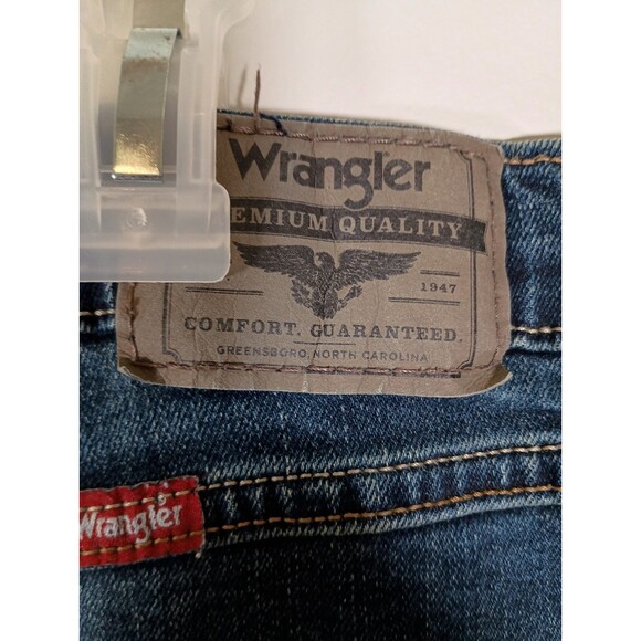 Wrangler Mens Slim Straight Denim Medium Wash Zip Blue Jeans Size 42 X 30 - Picture 7 of 7